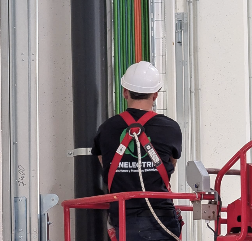 Revisión y mantenimiento de instalación